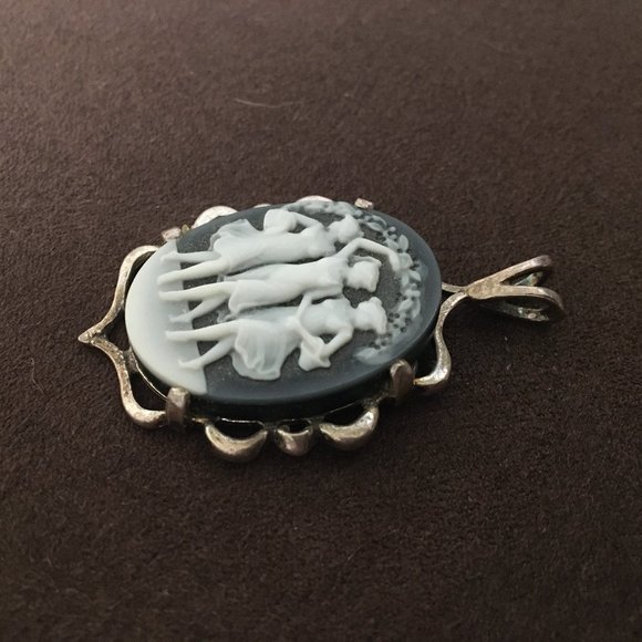 Cameo Pendant Antique Art Nouveau 3 Maidens Muses Goddesses Arts Sciences Litera - Picture 5 of 12